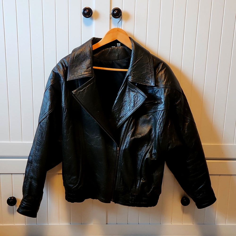 Vintage 1980's Womens Leather Black Bomber Jacket Size Medium